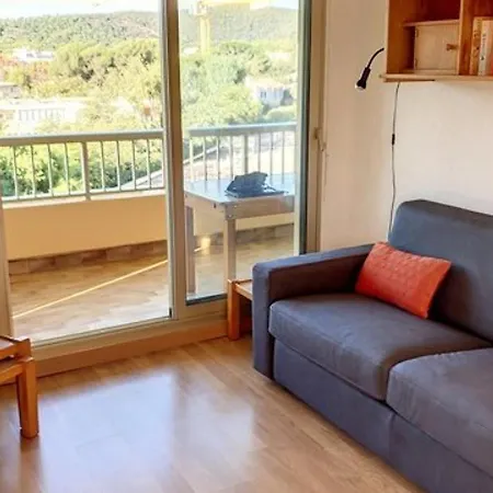 T2 Avec Loggia Et Balcon A - Fr-1-610-91 Apartment