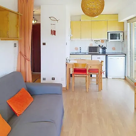 Apartment T2 Avec Loggia Et Balcon A - Fr-1-610-91 *